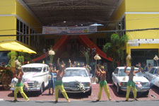 Fiesta-like wedding. Ethnic dancers during the opening ceremony of the Magayon Wedding Festival made the festive sprit of the event even more vibrant.  